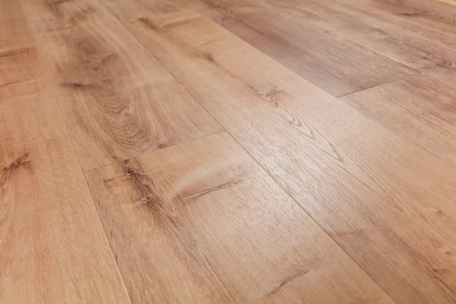 Lame LVT imitant le bois